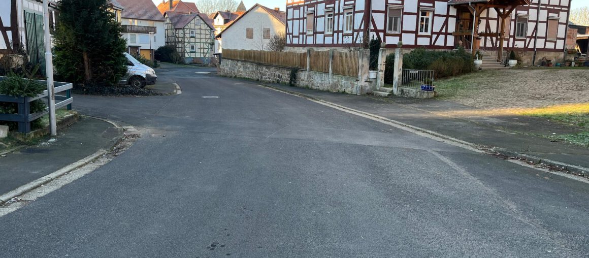 Bürgerversammlung Projekt Renaturierung Schwarzenbach am 21. August 2025